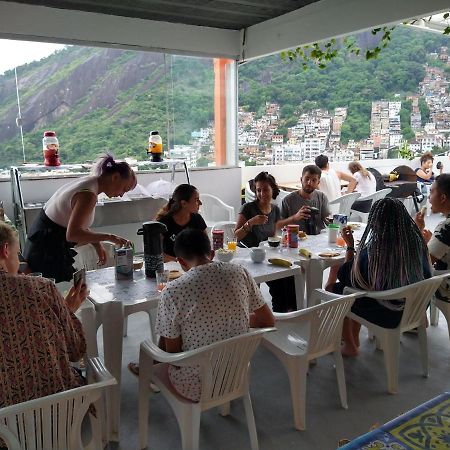 Walk On The Favela Hostel 里约热内卢 外观 照片